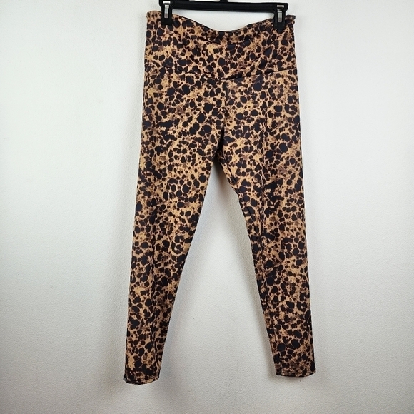 Onzie | NWT | Large| Tortoise Shell High-Rise Ankle Crop Leggings Yoga Pants - Picture 1 of 7